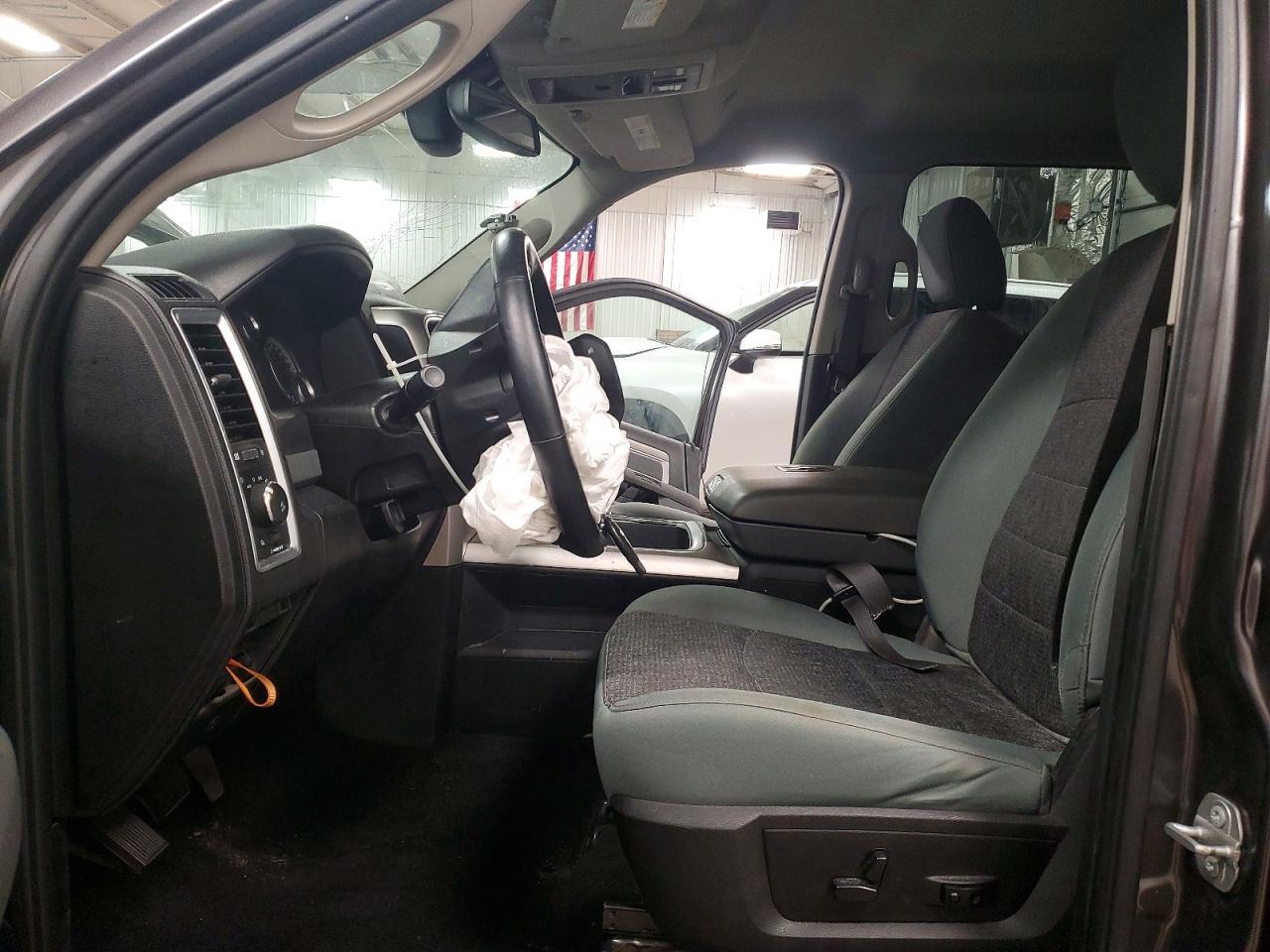 2019 Dodge RAM 1500 Classic SLT