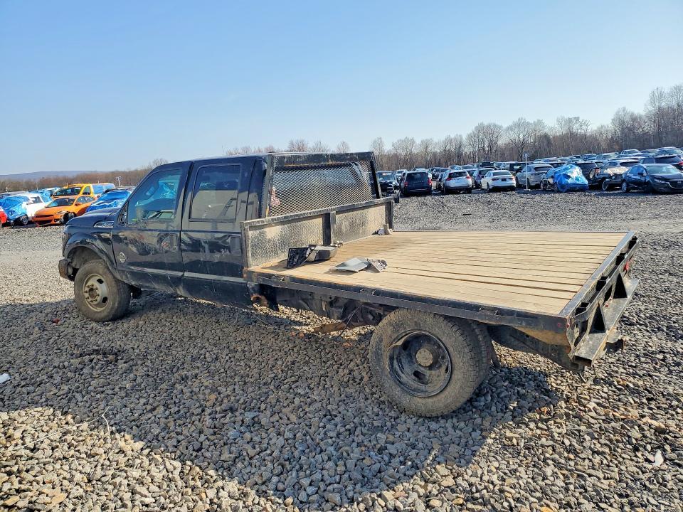 2012 Ford F350 Super Duty Flatbed Truck