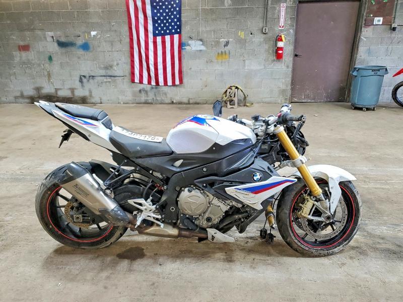 2021 BMW S 1000 R