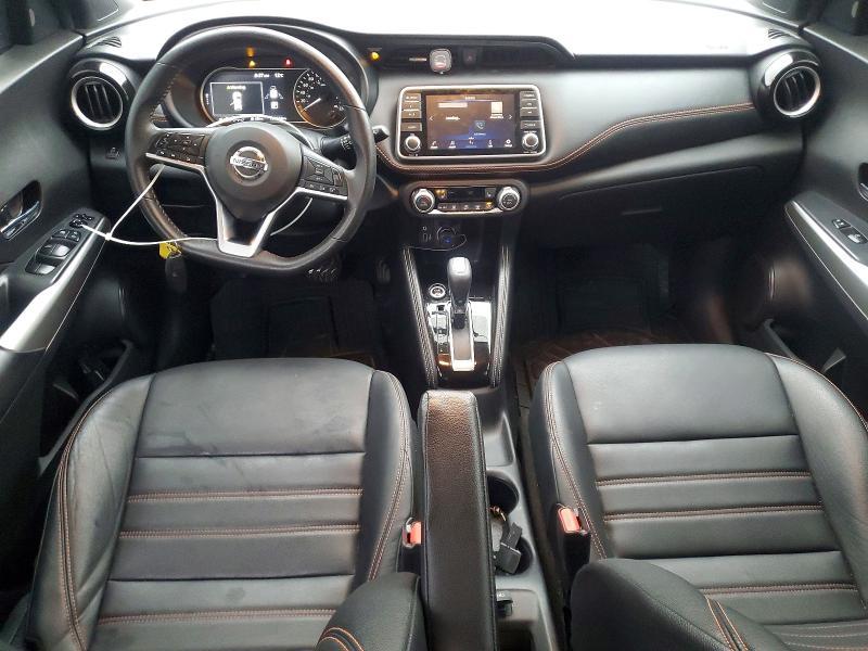 2019 Nissan Kicks s