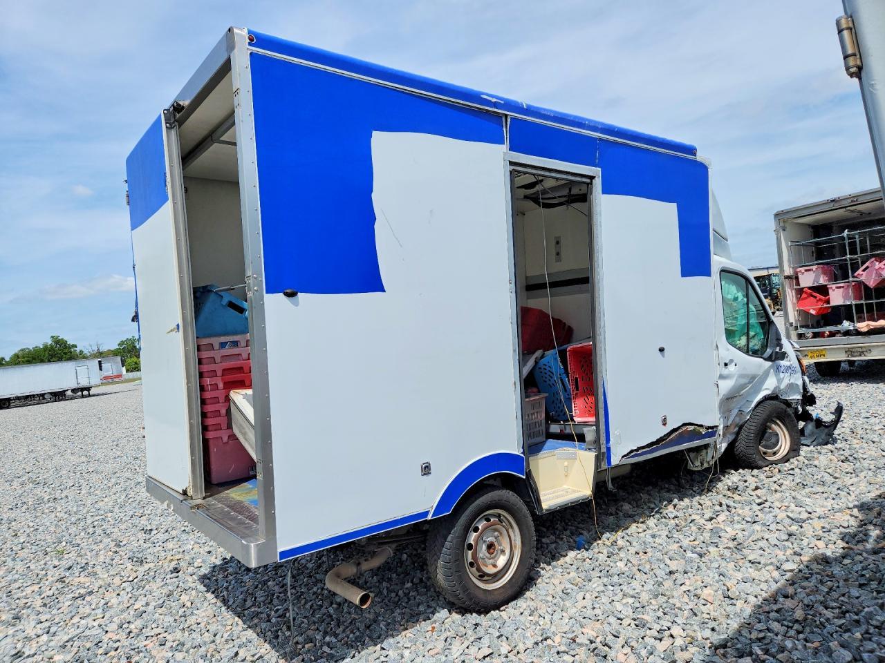 2020 Ford Transit Delivery Truck
