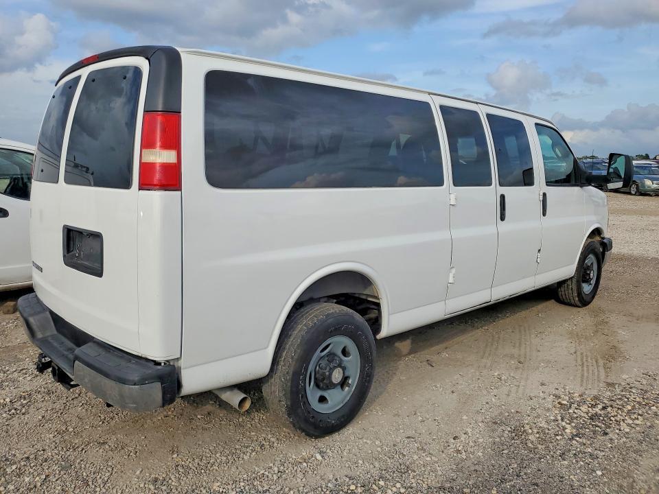 2016 Chevrolet Express G3500 LT