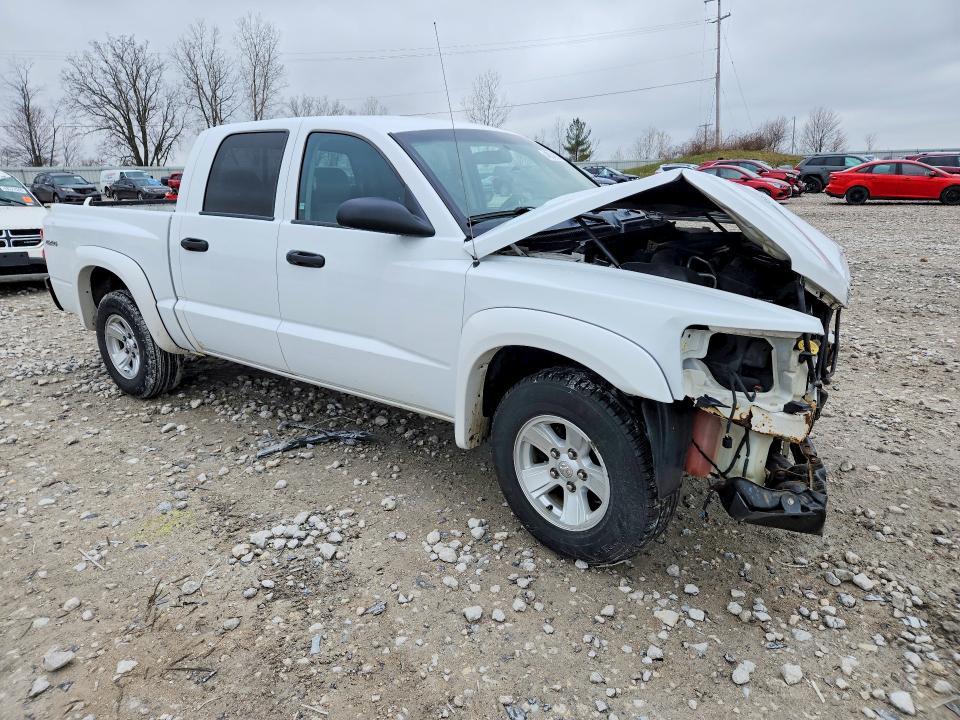 2008 Dodge Dakota Quad SLT