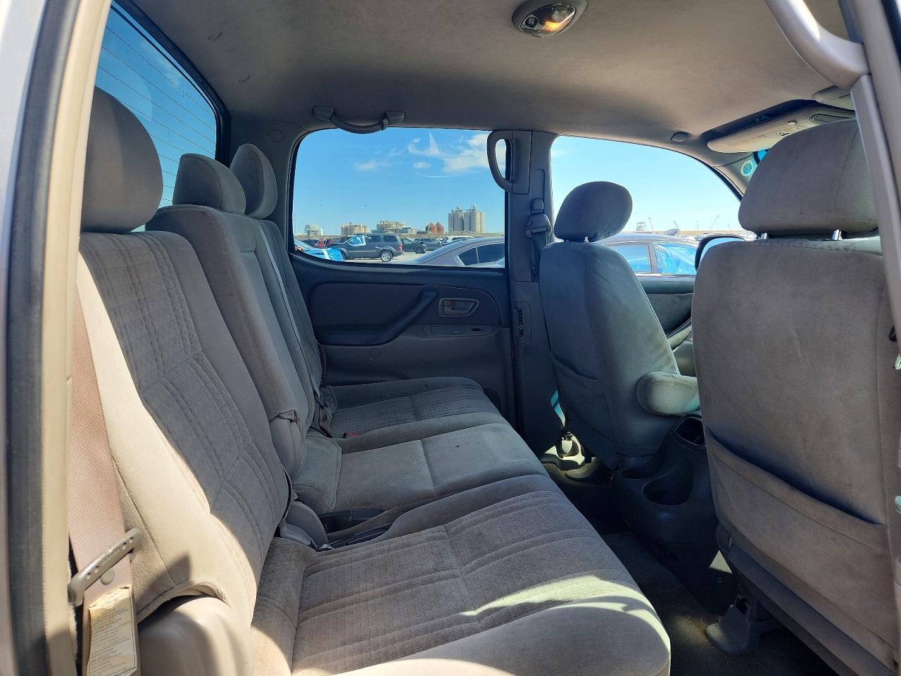 2004 Toyota Tundra SR5