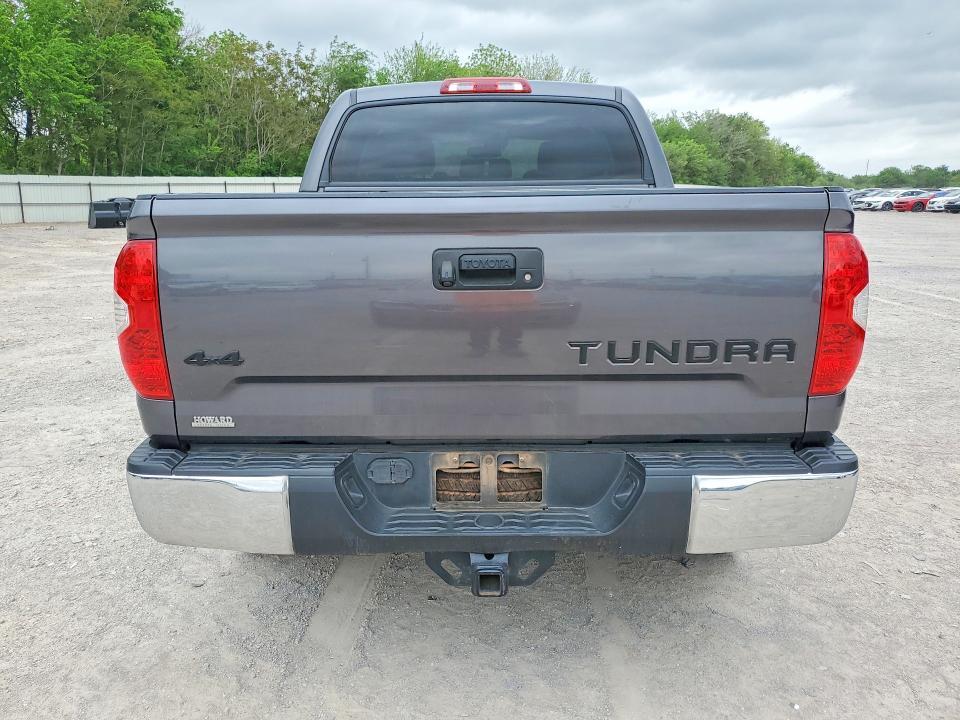 2018 Toyota Tundra SR5