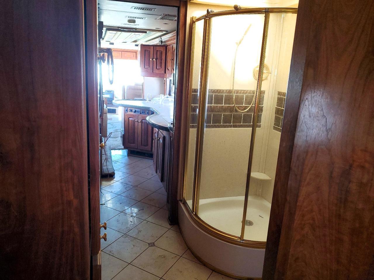 2004 Roadmaster Rail Monocoque