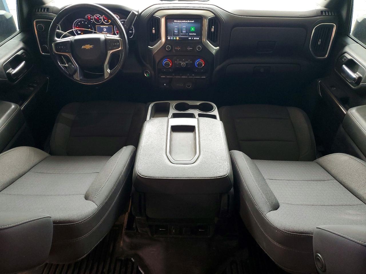 2022 Chevrolet Silverado K3500 LT