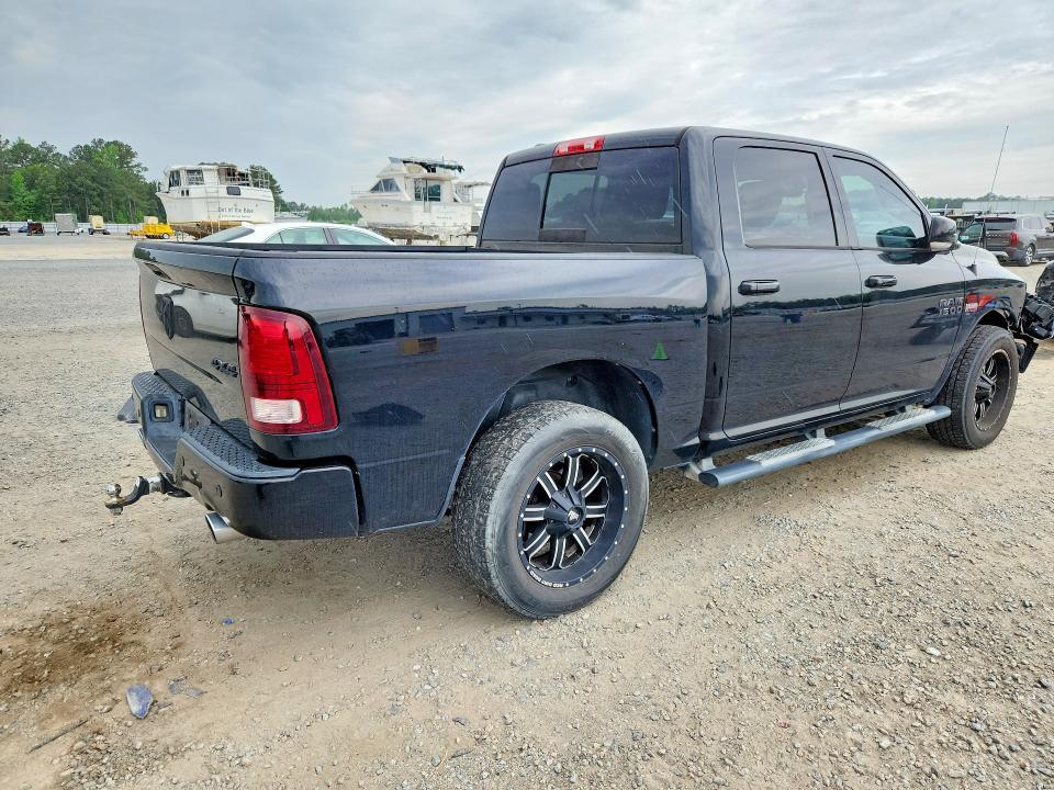 2015 Dodge RAM 1500 Sport