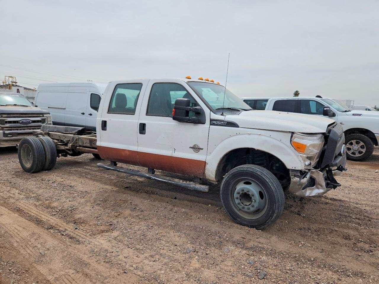 2015 Ford F550 Super Duty Truck Cab AND Chassis