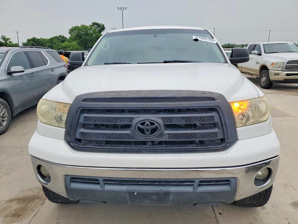 2011 Toyota Tundra Crewmax SR5
