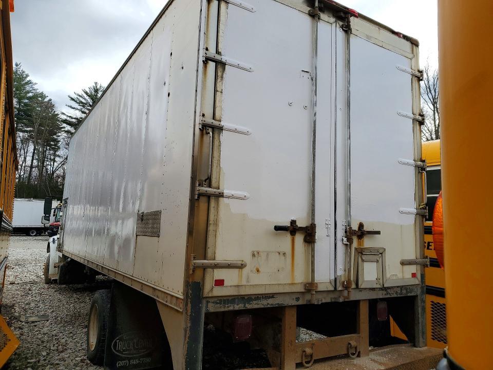 2013 Freightliner Business Class M2 BOX Truck