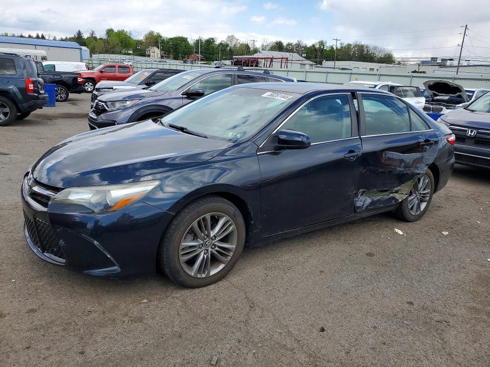 2015 Toyota Camry se