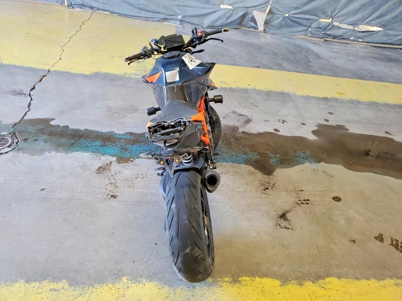 2020 KTM 1290 Super Duke R