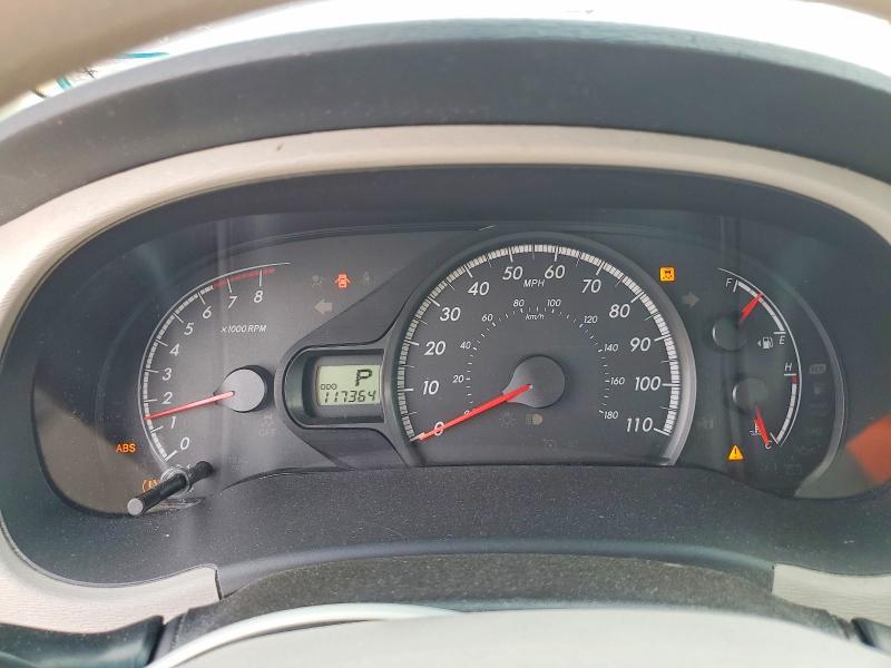 2012 Toyota Sienna le 8-passenger