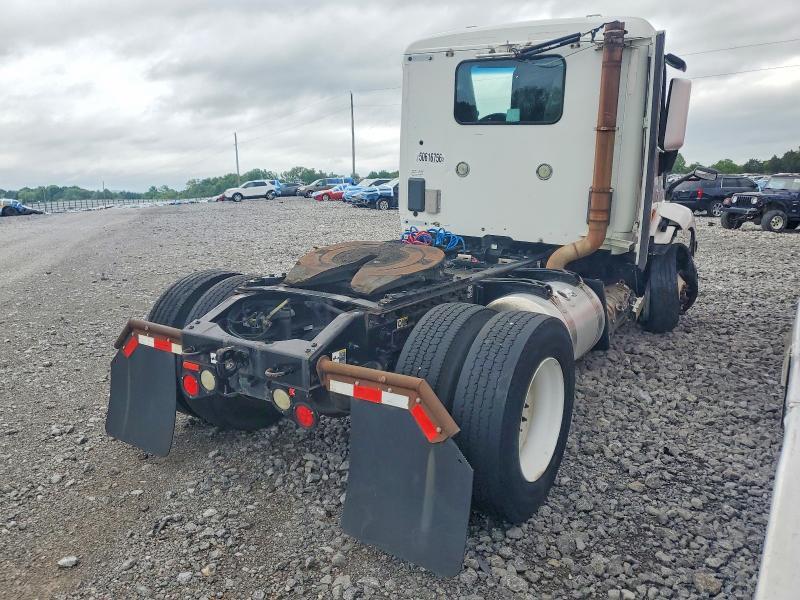 2015 Peterbilt 579 Semi Truck