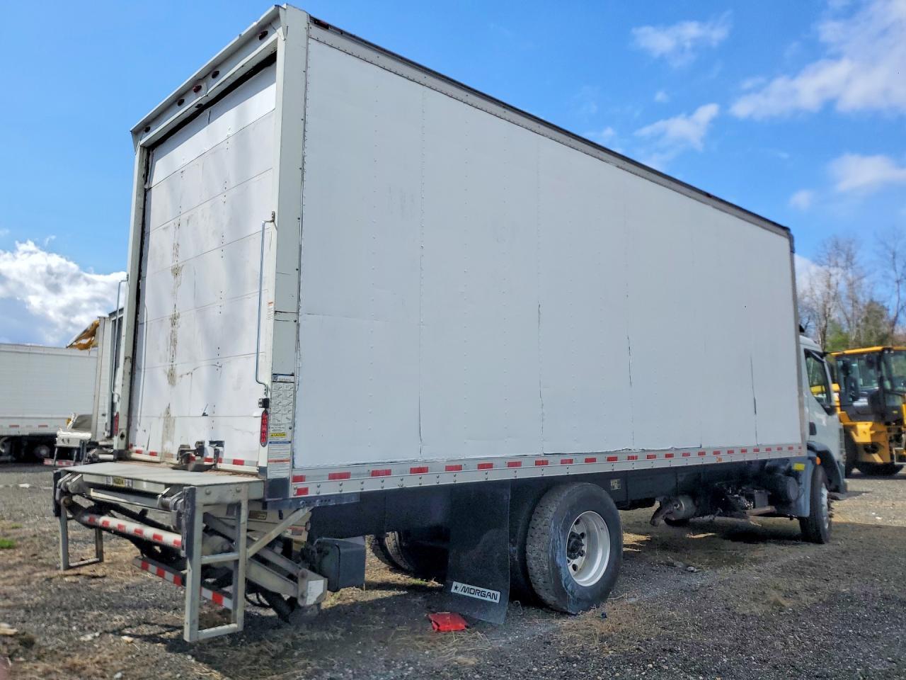 2020 Kenworth C550 BOX Truck