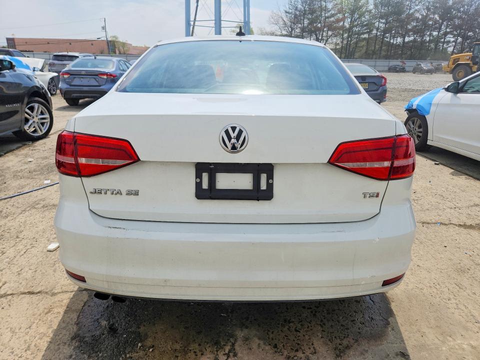 2015 Volkswagen Jetta se