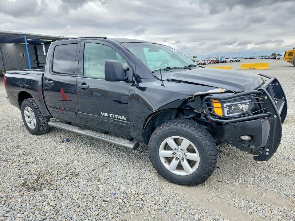 2013 Nissan Titan S
