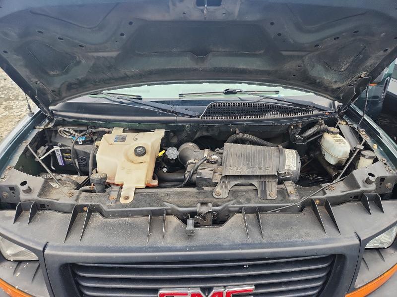 2005 GMC Savana G2500