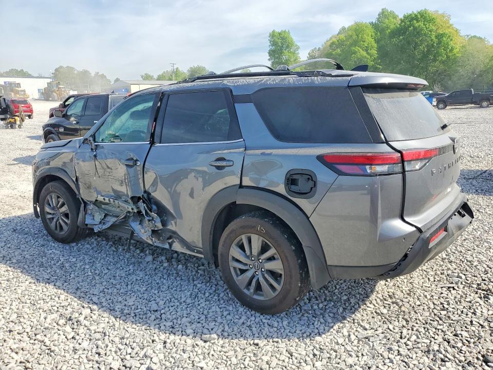 2026 Nissan Pathfinder sv