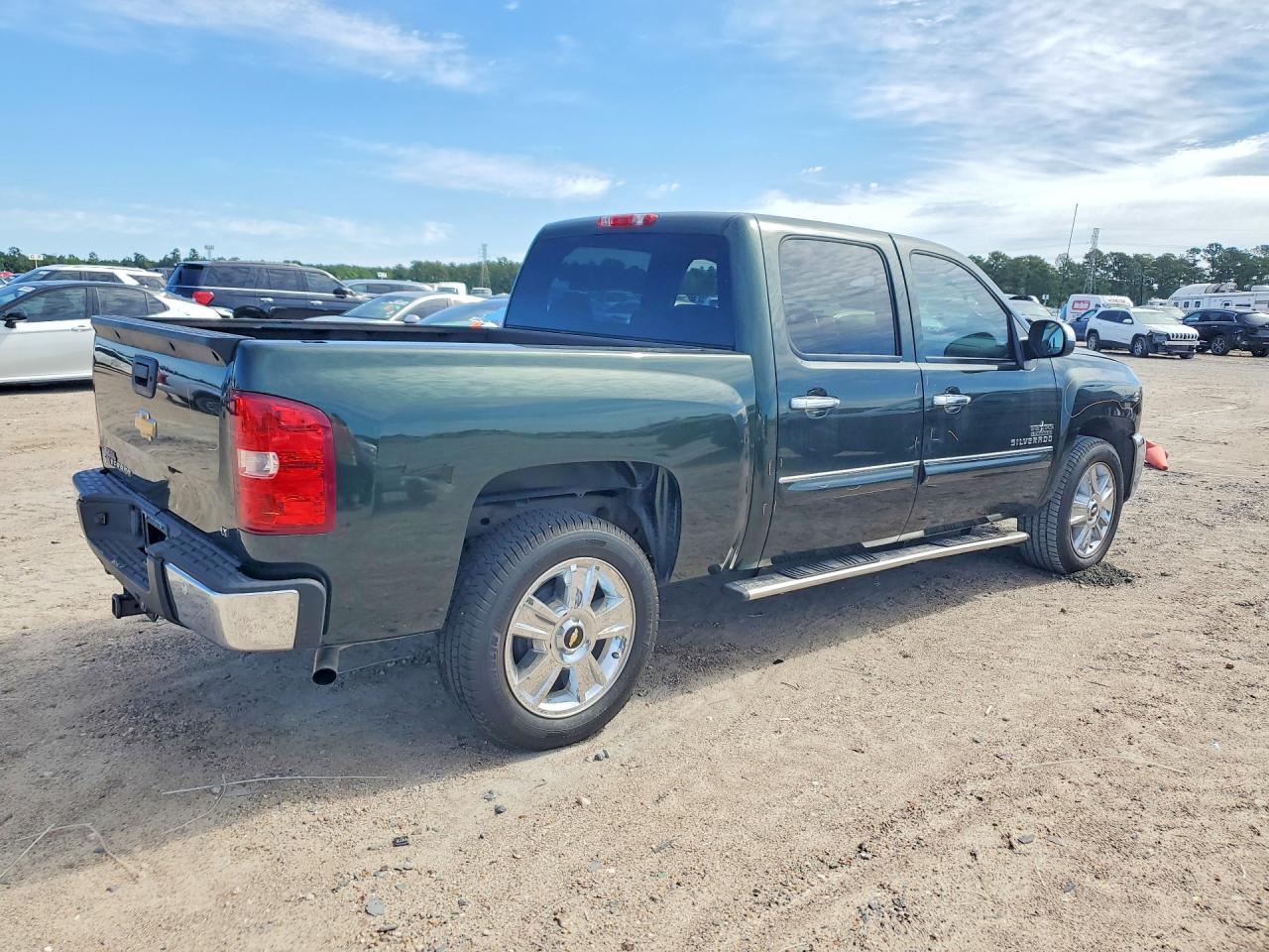 2013 Chevrolet Silverado C1500 LT