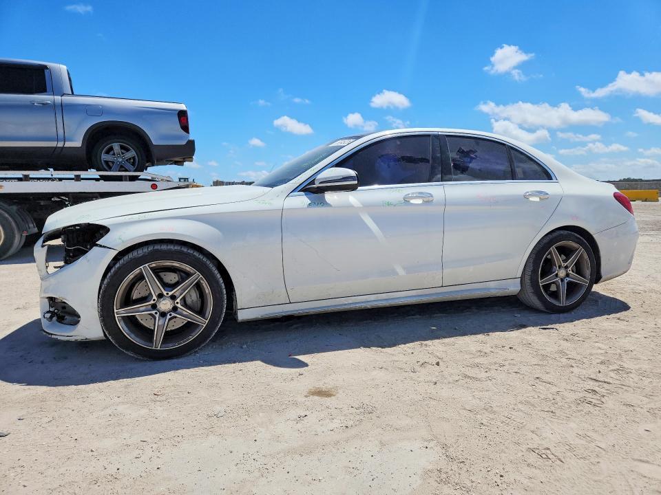 2016 Mercedes-Benz C300