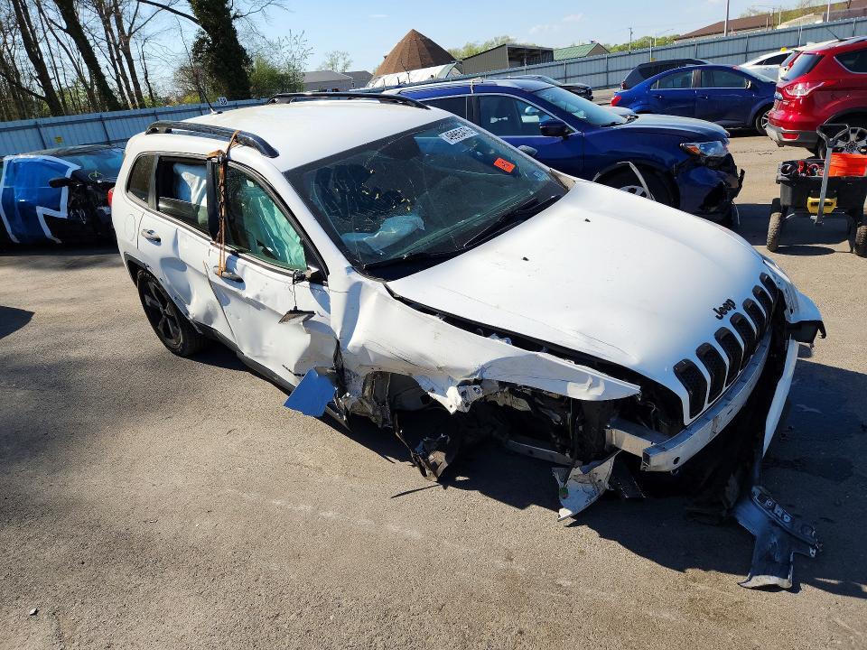 2017 Jeep Cherokee Sport