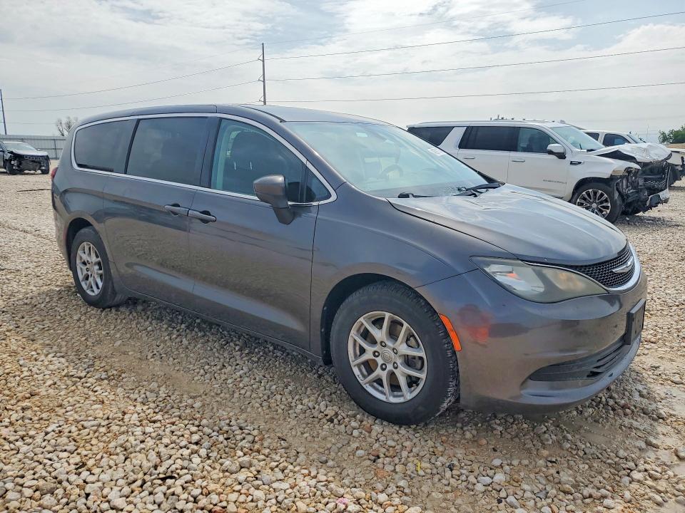 2017 Chrysler Pacifica lx