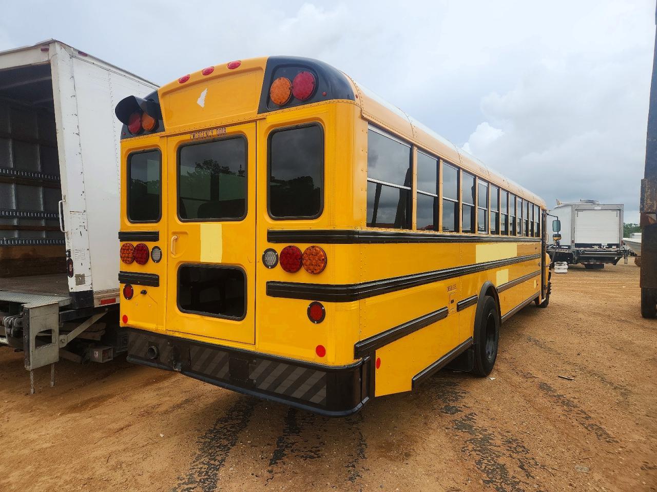 2025 Ic Corporation 3000 CE