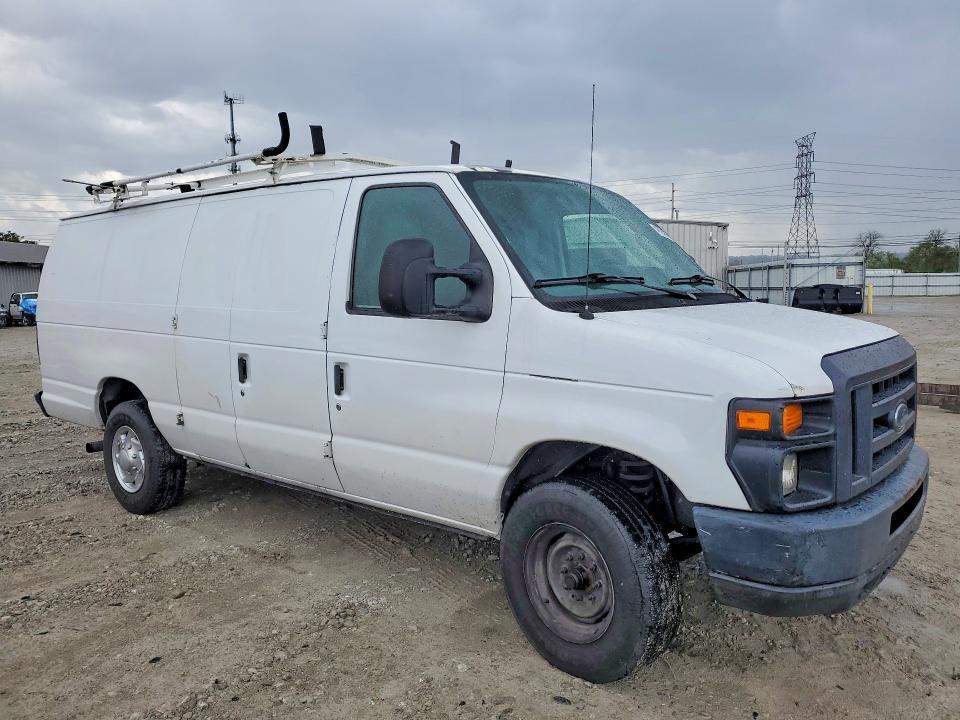 2013 Ford Econoline E350 Super Duty Van