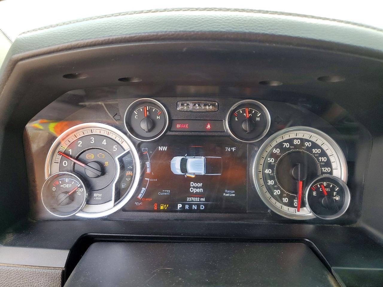 2016 Dodge 3500 Laramie