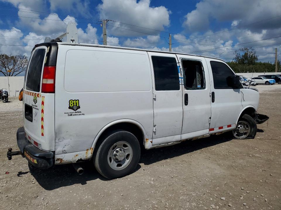 2013 Chevrolet Express G2500