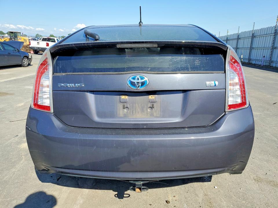 2014 Toyota Prius two