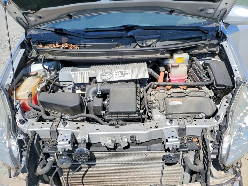 2015 Toyota Prius two