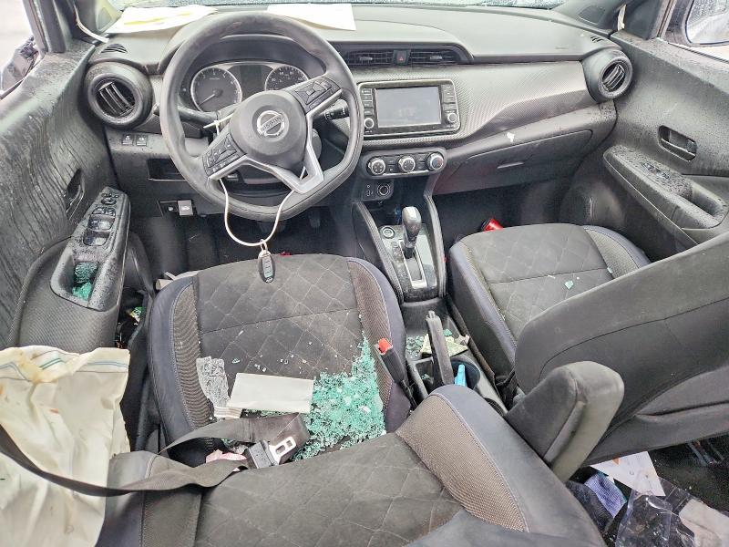 2018 Nissan Kicks s