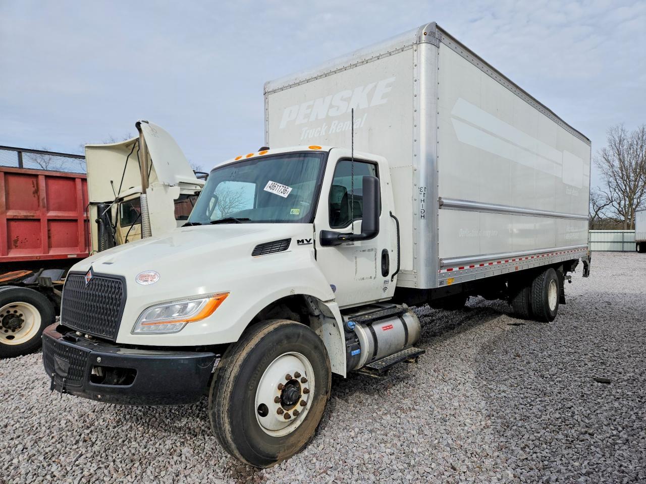 2025 International MV607-BOX Truck
