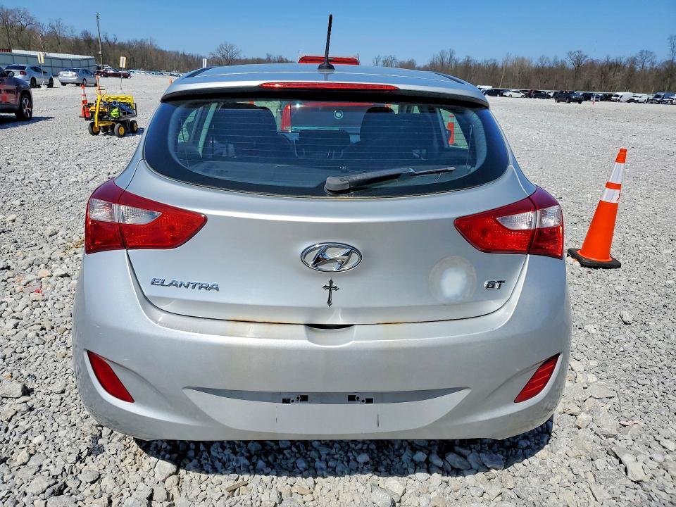 2016 Hyundai Elantra gt Base