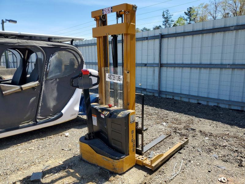 2012 Big Joe S22-116 Pallet Jack