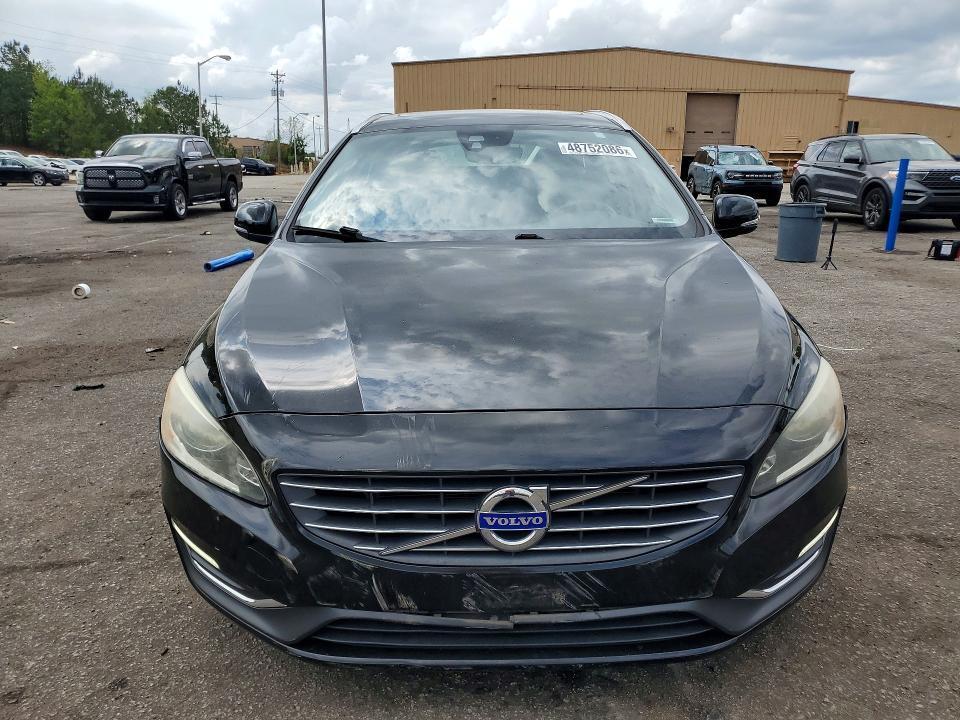 2015 Volvo V60 Premier