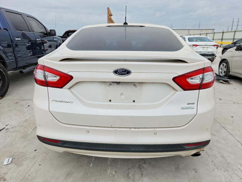2015 Ford Fusion se