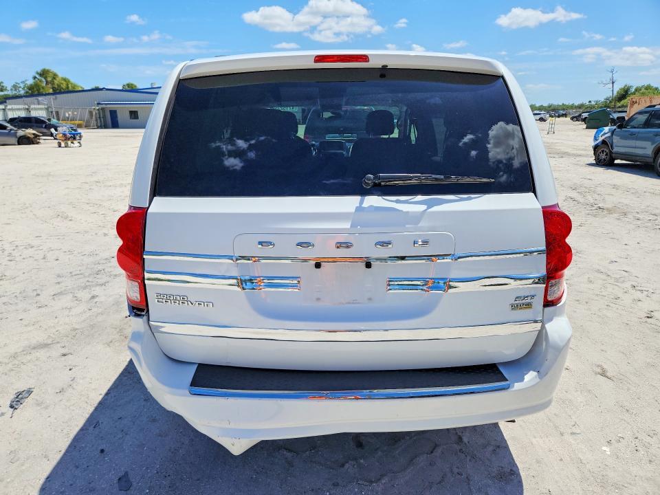 2014 Dodge Grand Caravan sxt