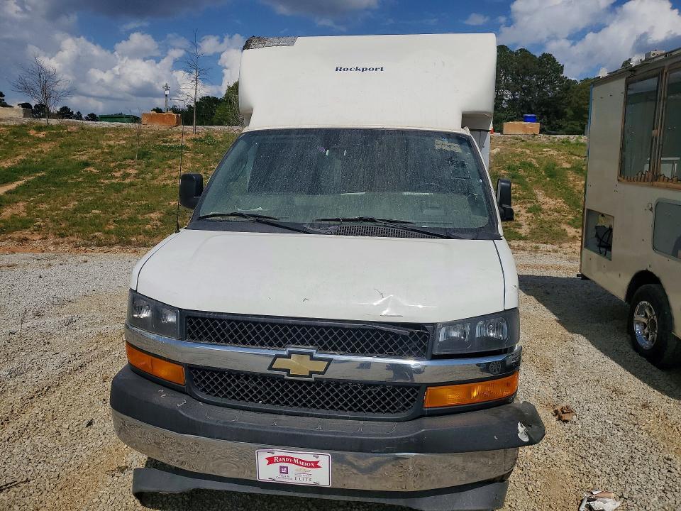 2021 Chevrolet Express Delivery Truck