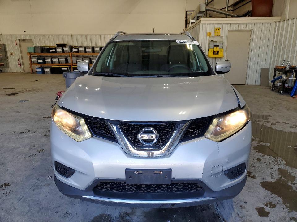 2015 Nissan Rogue sv