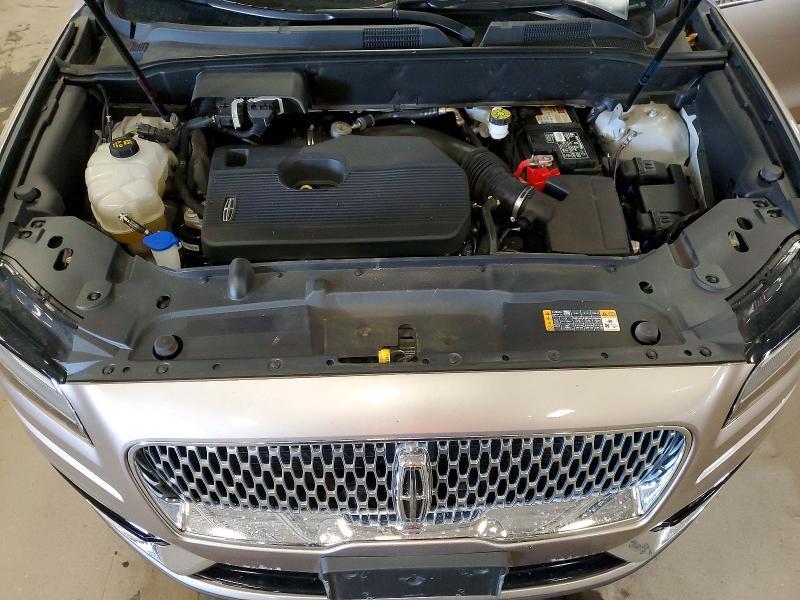 2020 Lincoln Nautilus Reserve