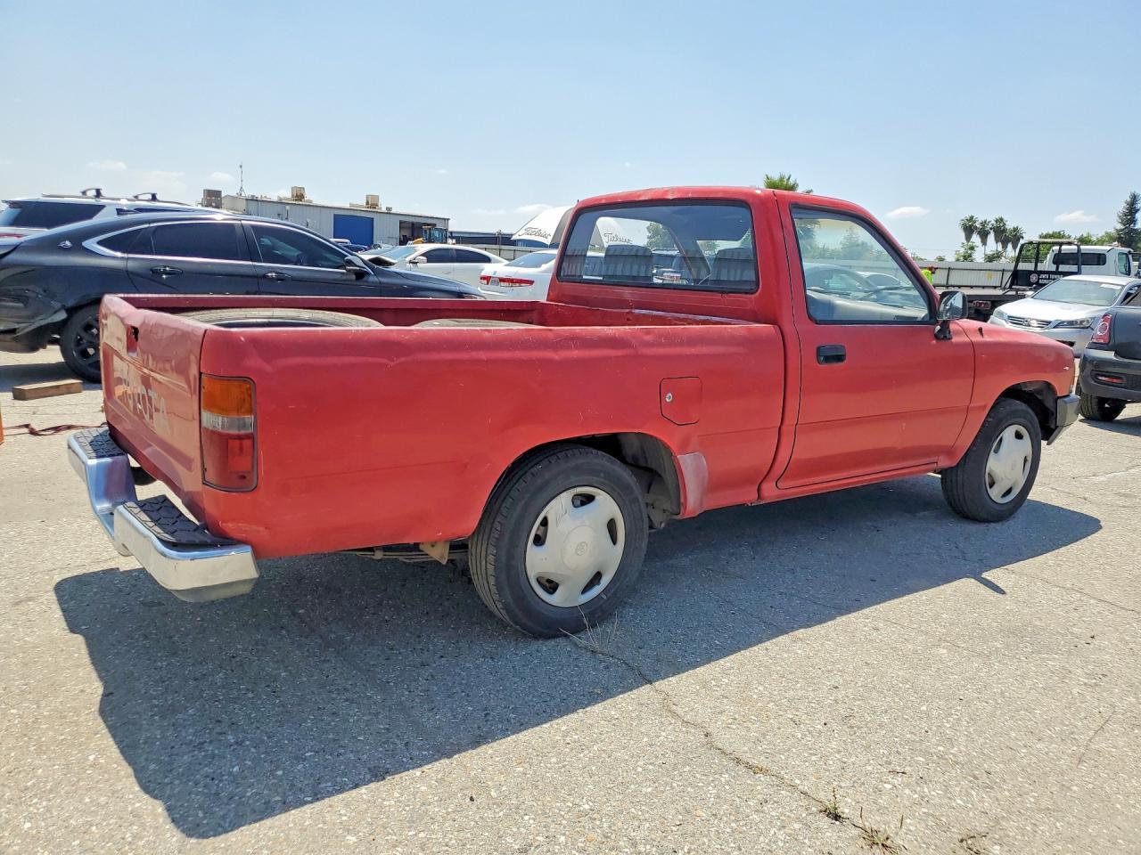 1990 Toyota Pickup Base