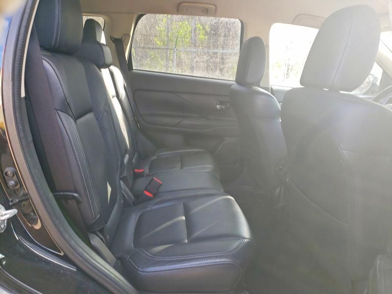 2020 Mitsubishi Outlander se