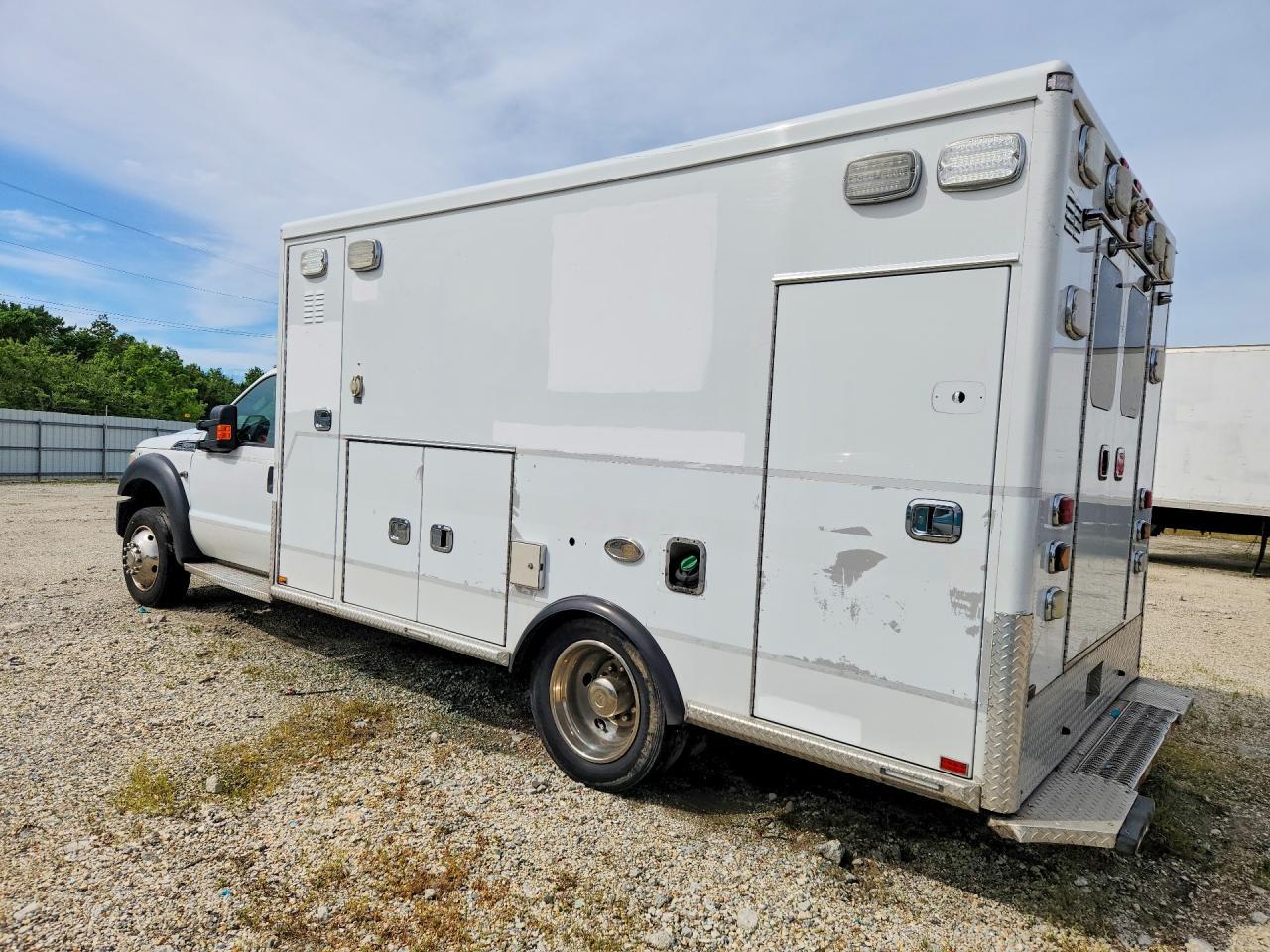 2016 Ford F550 Super Duty Ambulance