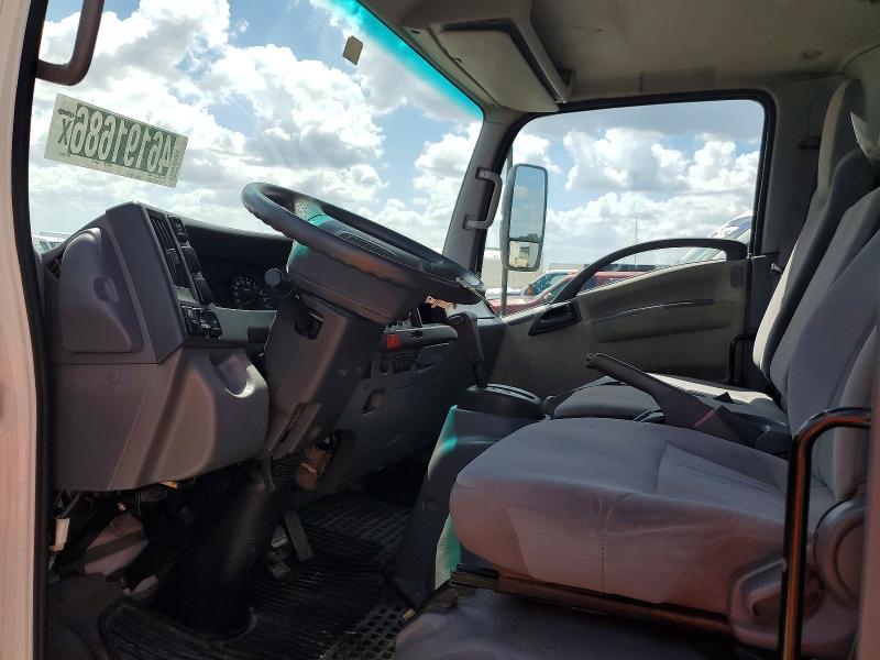 2018 Isuzu NPR HD
