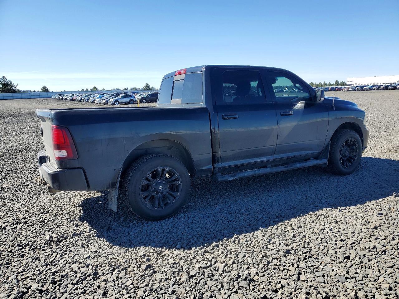2017 Dodge RAM 1500 Sport