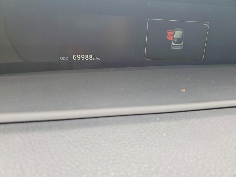 2021 Toyota Prius le